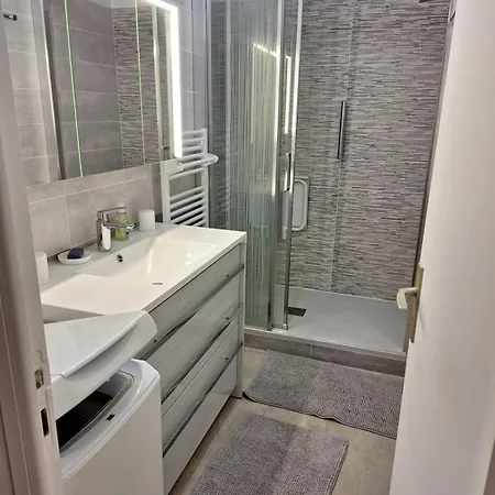 Apartment T3 Cosy Renove - Terrasse - Face A L'ocean Ploemeur